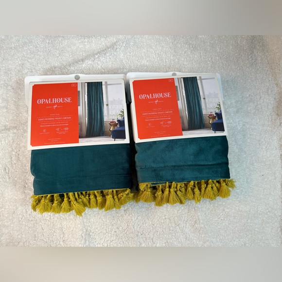 Opalhouse Accents Opalhouse Lightfiltering Velvet Tassel Trim